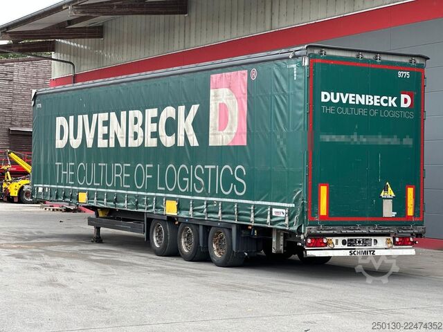 Öppen semitrailer med kapell SCHMITZ CARGOBULL SCB*S3T MegaTrailer Curtainsider Edscha