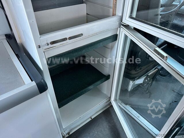 Skåpbil MERCEDES-BENZ Sprinter 319 CDI V6 L2 Verkaufsausstattung