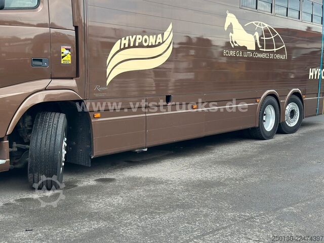 Szarvasmarha-szállító teherautó VOLVO FH 400 6x2 LL ROLOEFSEN Aufbau *verunfallt*