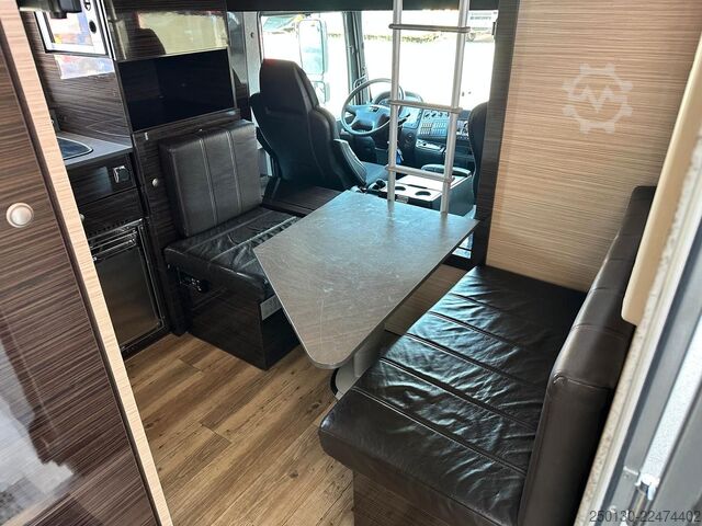 Boskapstransportör MAN TGL 8.180 4x2 BL EEV ANEMONE für 3  Sportpferde