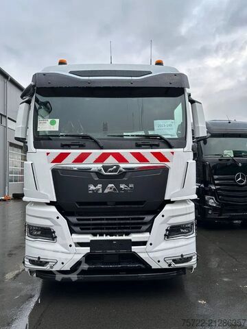 Zware belasting MAN TGX 33.520 6x4 BL FASSI F485RA.2.28