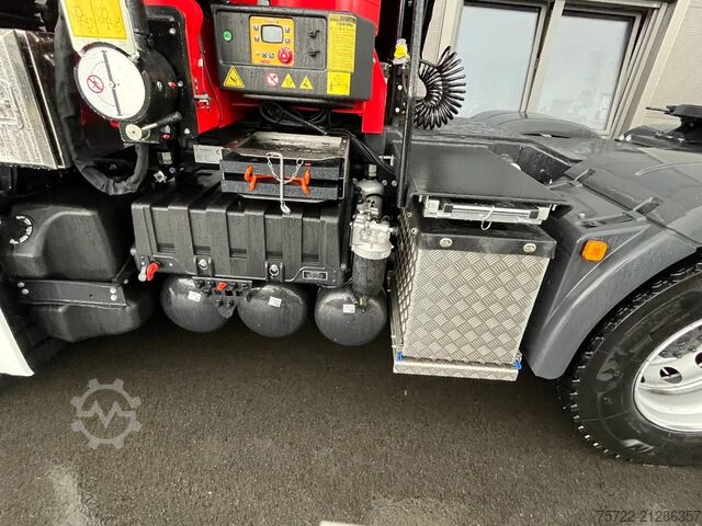 Zware belasting MAN TGX 33.520 6x4 BL FASSI F485RA.2.28