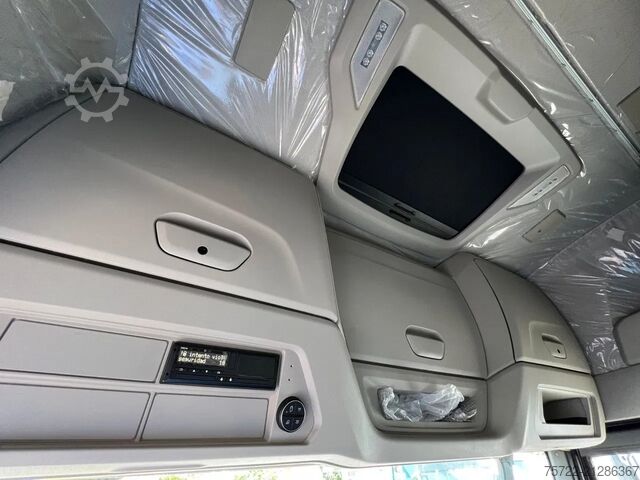 Fahrgestell mit Fahrerhaus Iveco X-WAY 570 6x4 BL Fahrgestell Sofort Verfügbar