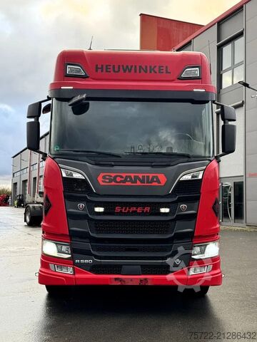 Timber transporter Scania R580 6x4 Kurzholz LKW mit Epsilon M12Z 83