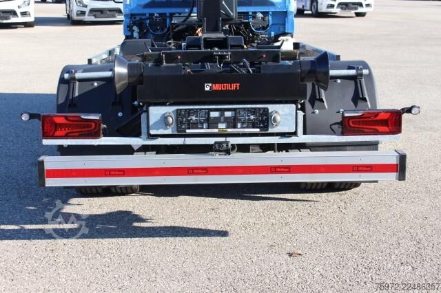 Kroghejselastbil Mitsubishi eCanter 9C18E Abrollkipper mit Haken