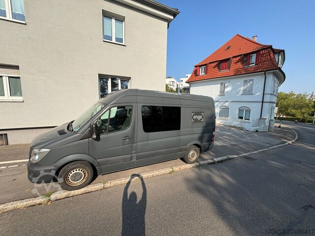 Hög tak skåpbil MERCEDES-BENZ Sprinter II Kasten 318/319 CDI L2H2