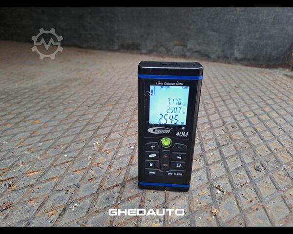 Speciale doeleinden vrachtwagen IVECO iveco 120E24N115 FURGONE CHIUSO CON SPONDA MONTACARICHI