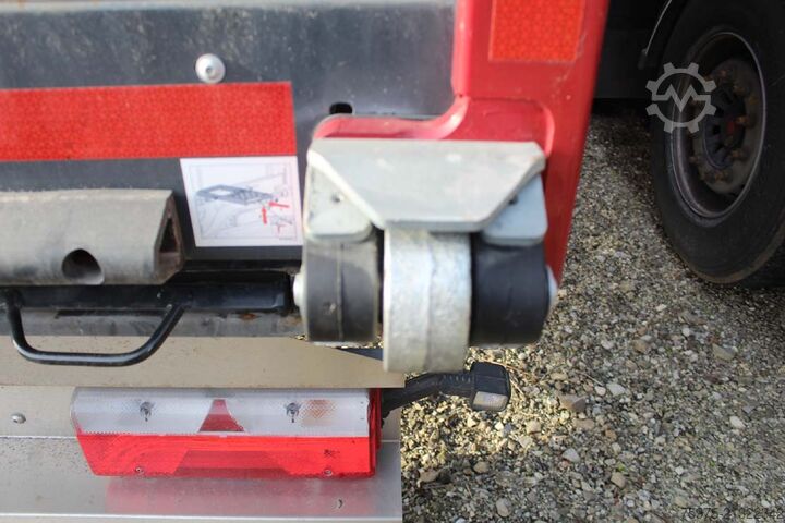 Semirremolque caja Viberti 