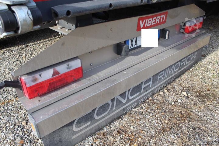 Semirremolque caja Viberti 