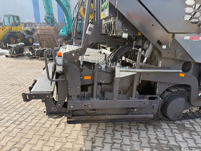 Extendedora sobre orugas Volvo P6820 Asphaltfertiger mit Verbreiterunge