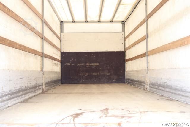 Kamion sa ravnom platformom i ceradom Mercedes-Benz Atego 1224 L