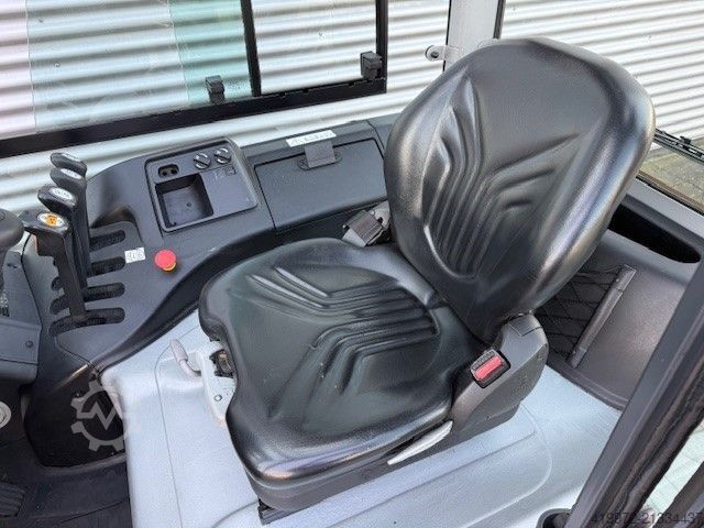 Električni viljuškar za 4 točka Still RX60-25