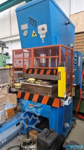 Πρέσα μονής στήλης - υδραυλική SAHINLER GHP 100