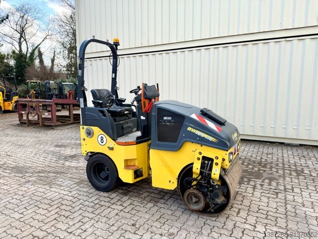 Single drum roller BOMAG BW100AC-5 Kombiwalze / 2019 BJ / 2.400 KG