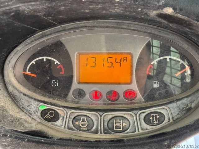 Wheel loader BOBCAT S450 / 2016 BJ / 1.315 H