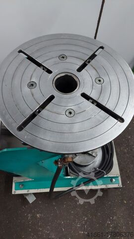 Mesa giratória e mesa basculante de soldadura motorizada MERKLE D 101-60-750