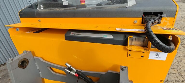 Tolóoszlopos targoncák Jungheinrich ETV 214 LION 9.41m