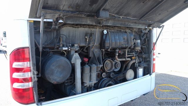 Távolsági autóbusz MERCEDES-BENZ Integro 49 Sitze EURO 5