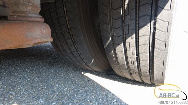 Távolsági autóbusz MERCEDES-BENZ Integro 49 Sitze EURO 5