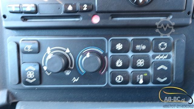 Távolsági autóbusz MERCEDES-BENZ Integro 49 Sitze EURO 5