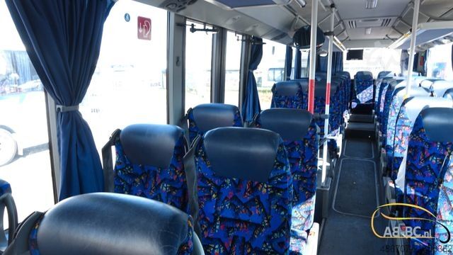 Távolsági autóbusz MERCEDES-BENZ Integro 49 Sitze EURO 5