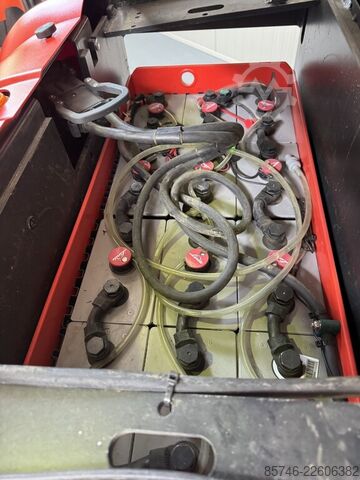 V 10 / * DOUBLE steering !! LINDE V 10 /  * DOUBLE steering !!