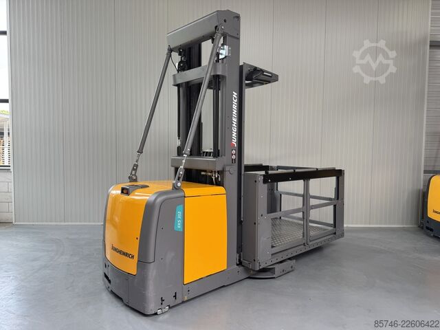 EKS 312 - platform U x G = 2000 x 1400 mm !! Triplex FFL !! JUNGHEINRICH EKS 312 - platform L x W =  2000 x 1400 MM !!  Triplex FFL !!
