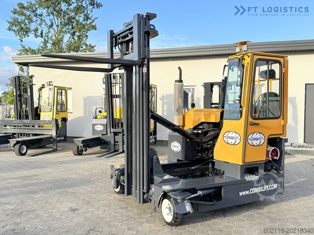 Négymenetes targoncá Combilift C3000 GAS DUPLEX 4500 FREE LIFT CABIN