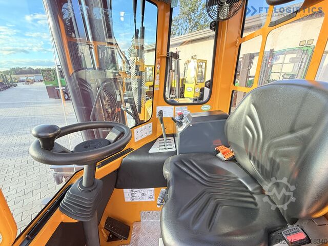 Négymenetes targoncá Combilift C3000 GAS DUPLEX 4500 FREE LIFT CABIN