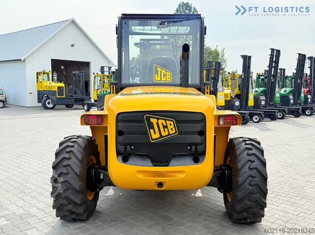 Durva terep targonca JCB 940 / TRIPLEX 4500 / FREE-LIFT NEW TIRES