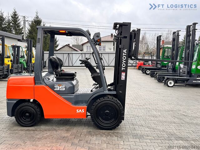 4 tekerlekli forklift Toyota 52-8FDJF35 / DIESEL / 2016 / 2096 HOURS