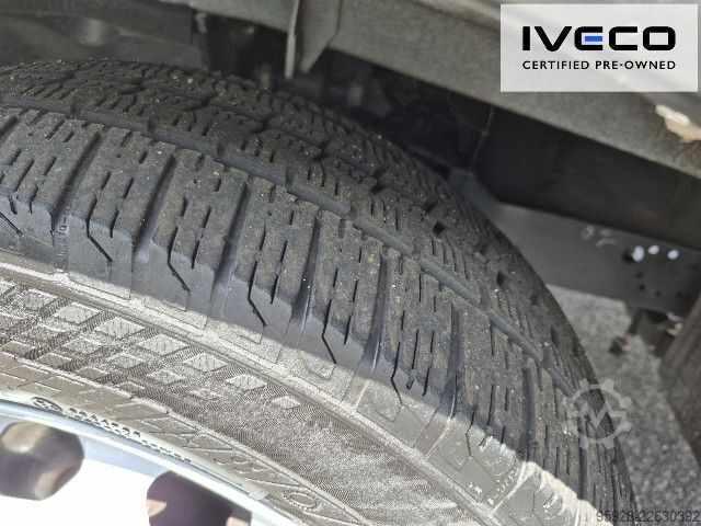 Dobozos furgon IVECO 35S16 V
