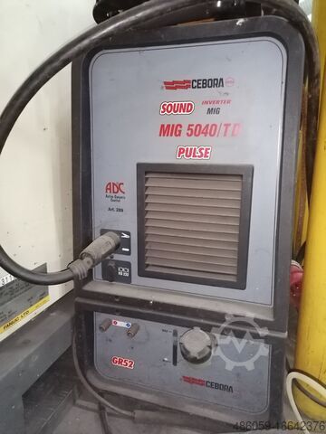 Robô para soldadura FANUC ArcMate FANUC Arc Mate 1001C/6L