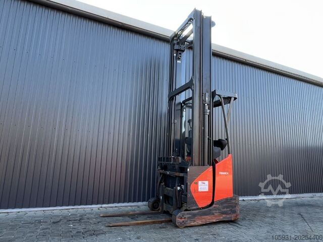 Schubmaststapler Linde R14X