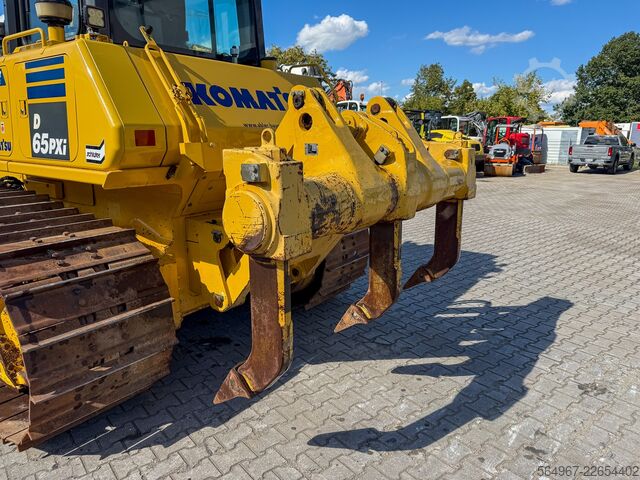 Planierraupe Komatsu D65PXI-18 mit Heckaufreißer GPS