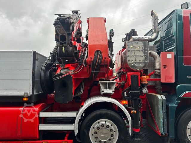 Vrachtwagen met kraan Volvo FH 520 8x2 Effer 850 + Fly jib, winch Euro 5