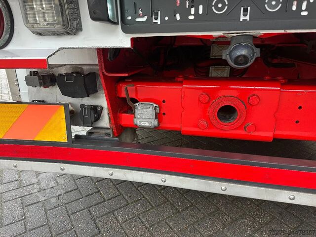 Vrachtwagen met kraan Volvo FH 520 8x2 Effer 850 + Fly jib, winch Euro 5