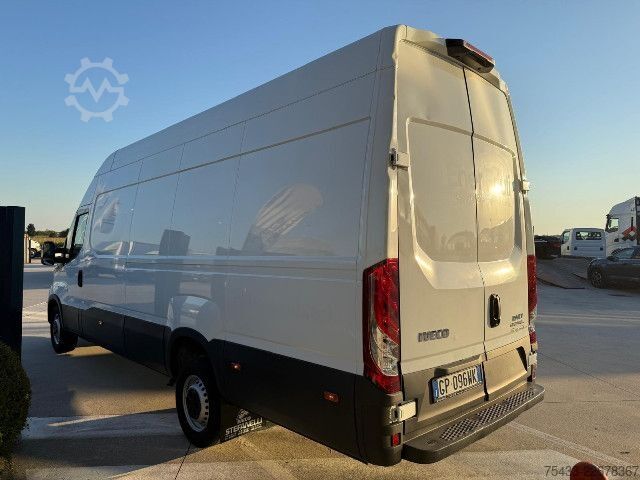 Furgoneta IVECO DAILY 35S14 V