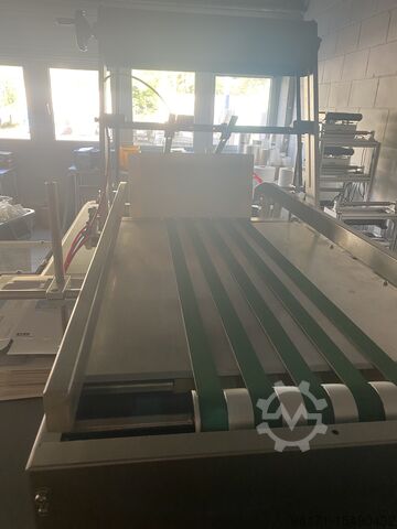 Kartonnen verpakkingsmachine 2  Kartonierer 2024 2