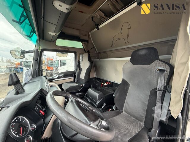 Standard SZM MAN TGX 18.460/2x Tank/Retarder/TÜV 11.26