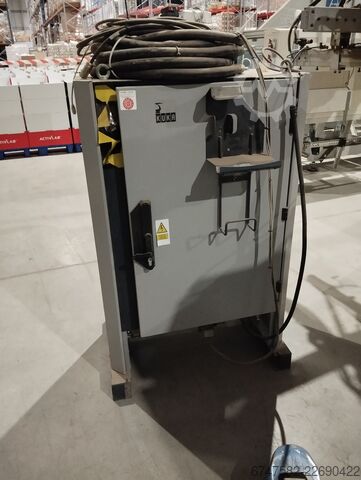 Robô industrial KUKA KR 180-2 PA