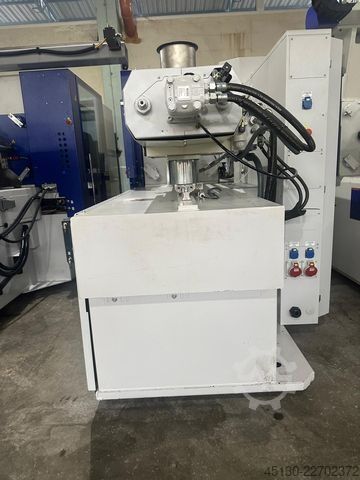 Máquina de moldagem por injeção Wittmann Battenfeld HM 150/750 Servo Power
