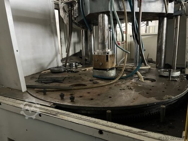 Máquina de moldagem por injeção BATTENFELD BA 1300V/315 V-R