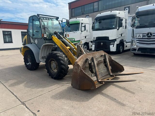 Kolový nakladač KRAMER KRAMER ALLRAD 950 * DEUTZ MOTOR * LADEGABEL *