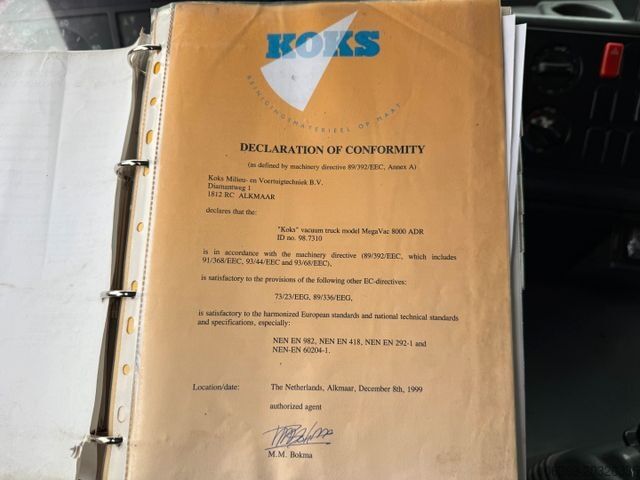 Vacuümtankwagen MERCEDES-BENZ Actros 4140 8x4 KOKS MEGAVAC 8000 ADR Dry Vac