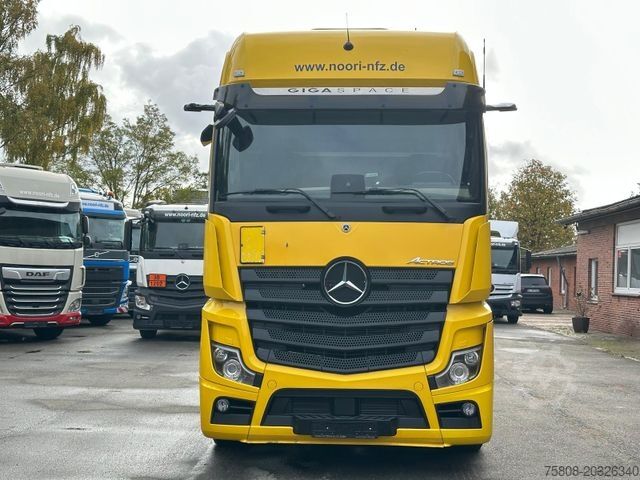 Standard trækkerunit MERCEDES-BENZ Actros 1851 GigaSpace 2Tanks Retarder