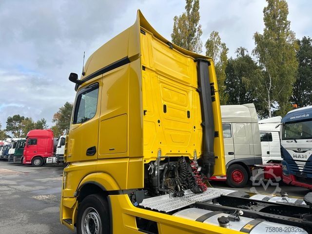 Standard trækkerunit MERCEDES-BENZ Actros 1851 GigaSpace 2Tanks Retarder