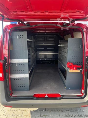 Skåpbil MERCEDES-BENZ Vito 110 LANG 6G KLIMA TEMPOMAT 2-SITZE SCHRÄNKE