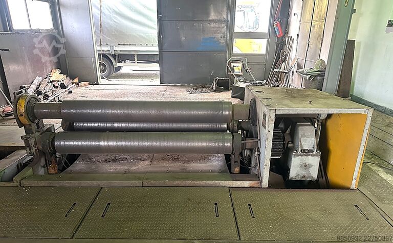 Zakružovačka plechů STANKOIMPORT IB 2222 V