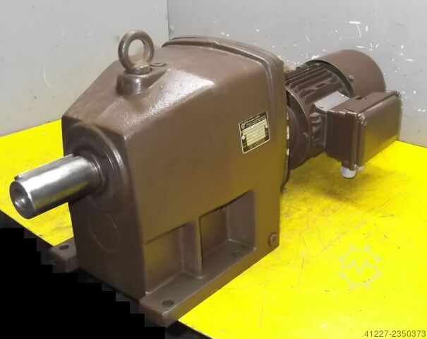 Motor cu transmisie 0,25 kW 8,3 rpm Nord SK71S/4BRE4